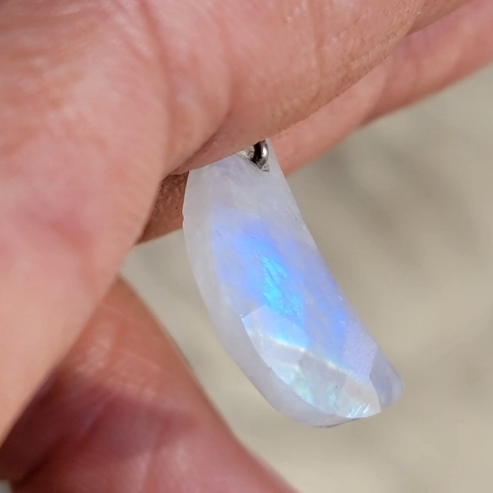 Handmade multifaceted moonstone moon sterling silver plated wire wrapped bale ne